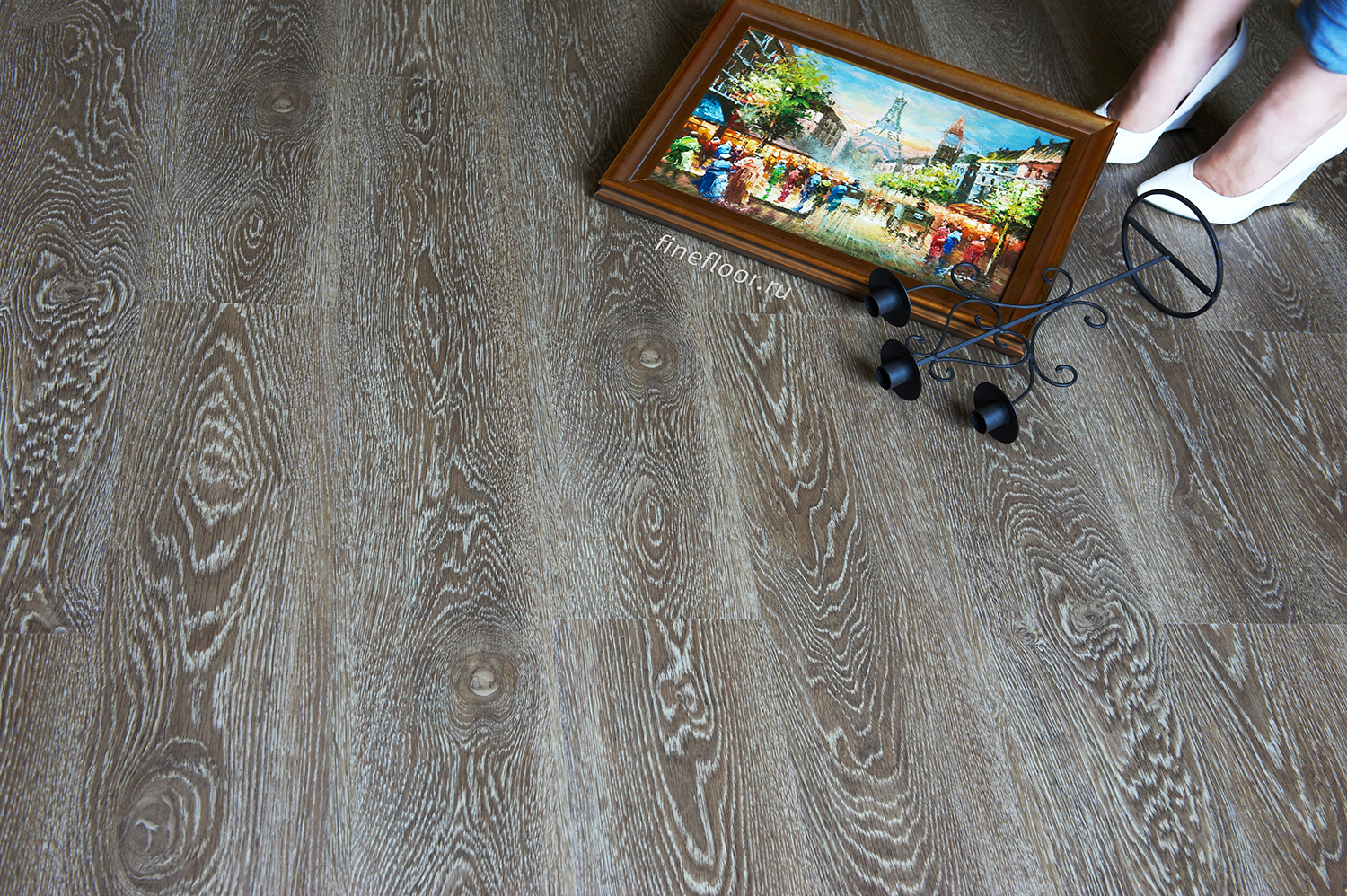 Кварцвиниловая плитка EcoClick замковая Rich Дуб Лиль NOX-1950 1212×185×4,2 фото в интерьере